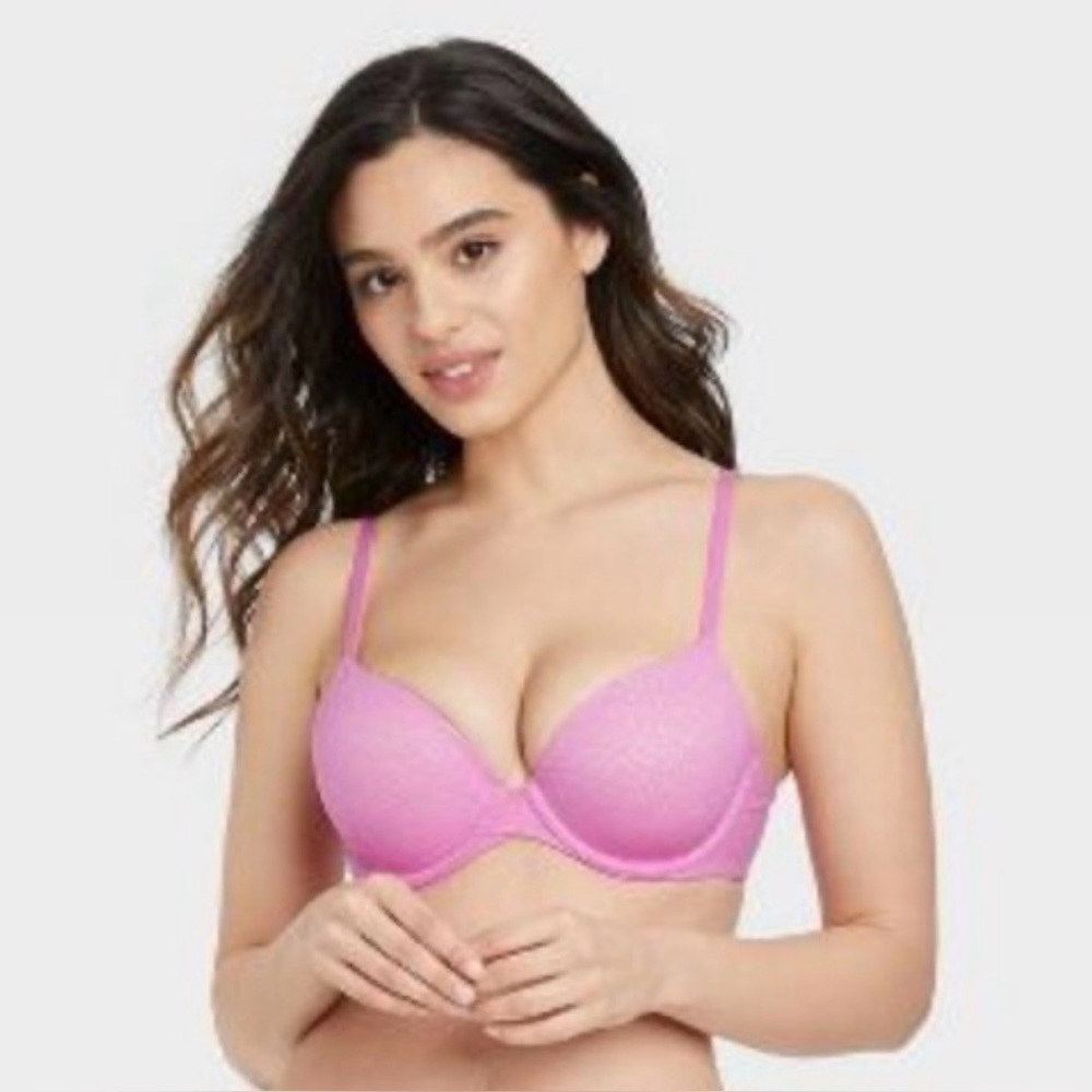 NWT Auden 32D Baby Pink Bra Push Up Demi Underwire Light Lift Smooth Satin